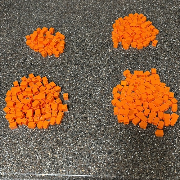 PRE OWNED LEGO PARTS - BRIGHT ORANGE BRICK 1 x 1 - No 3005 QTY 349 - Picture 5 of 6